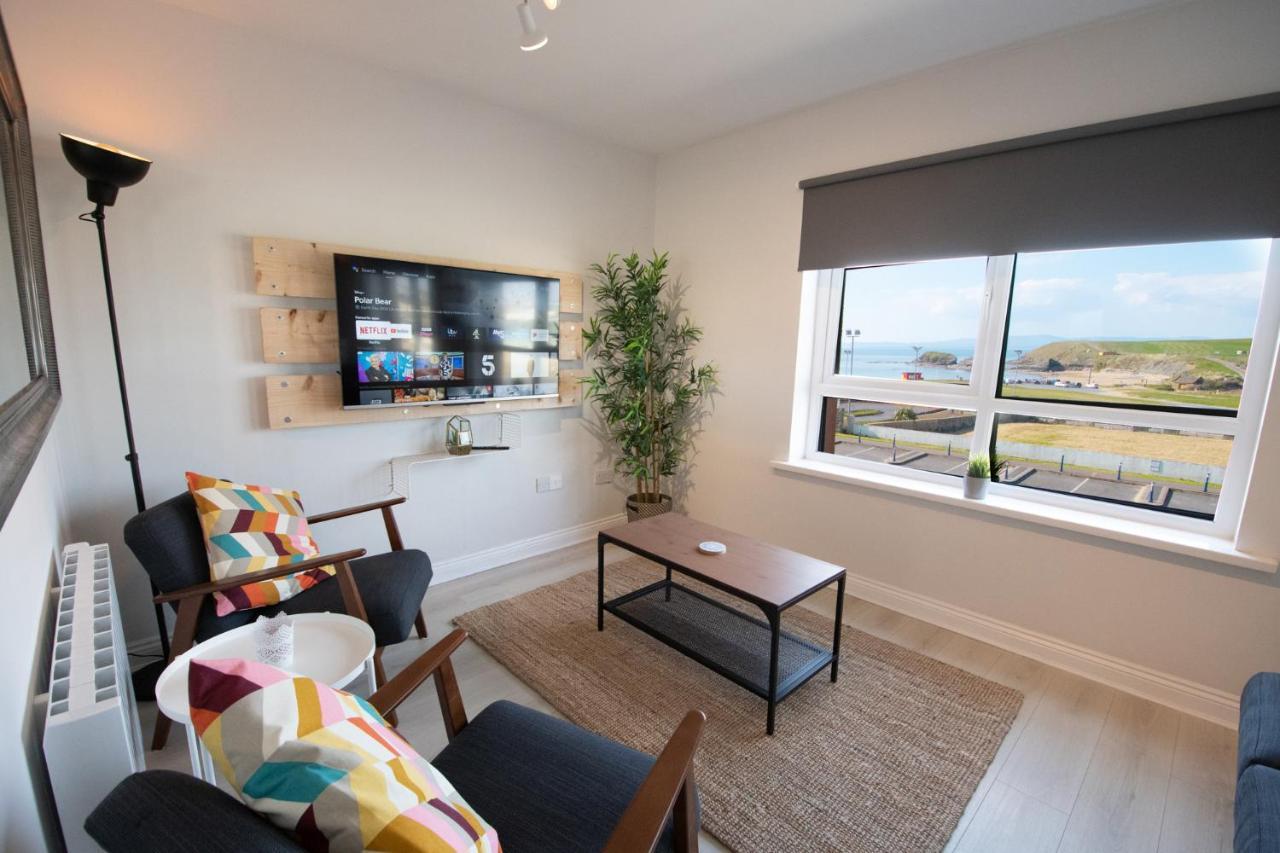 The Boutique By The Sea - Luxury 2 Bedroom With Sea Views Apartment