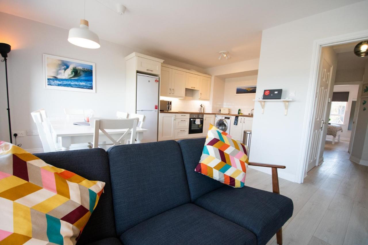 Apartment The Boutique By The Sea - Luxury 2 Bedroom With Sea Views *
